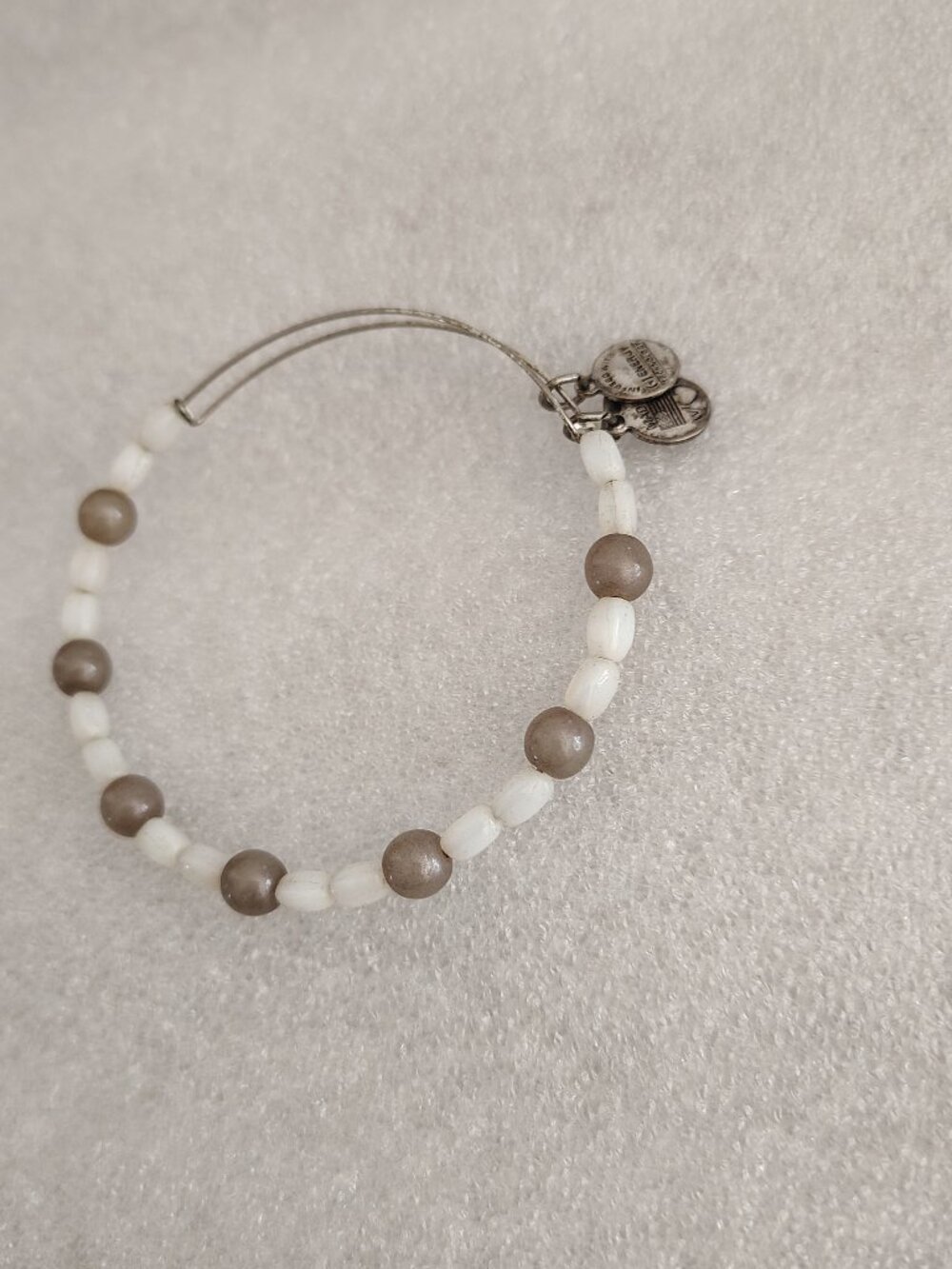Alex and Ani White Beaded Silver Charm Bracelet Glass Beads Bangle